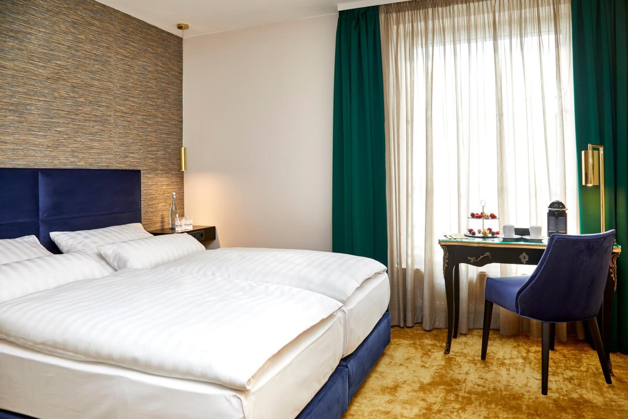 Double Room Classic City