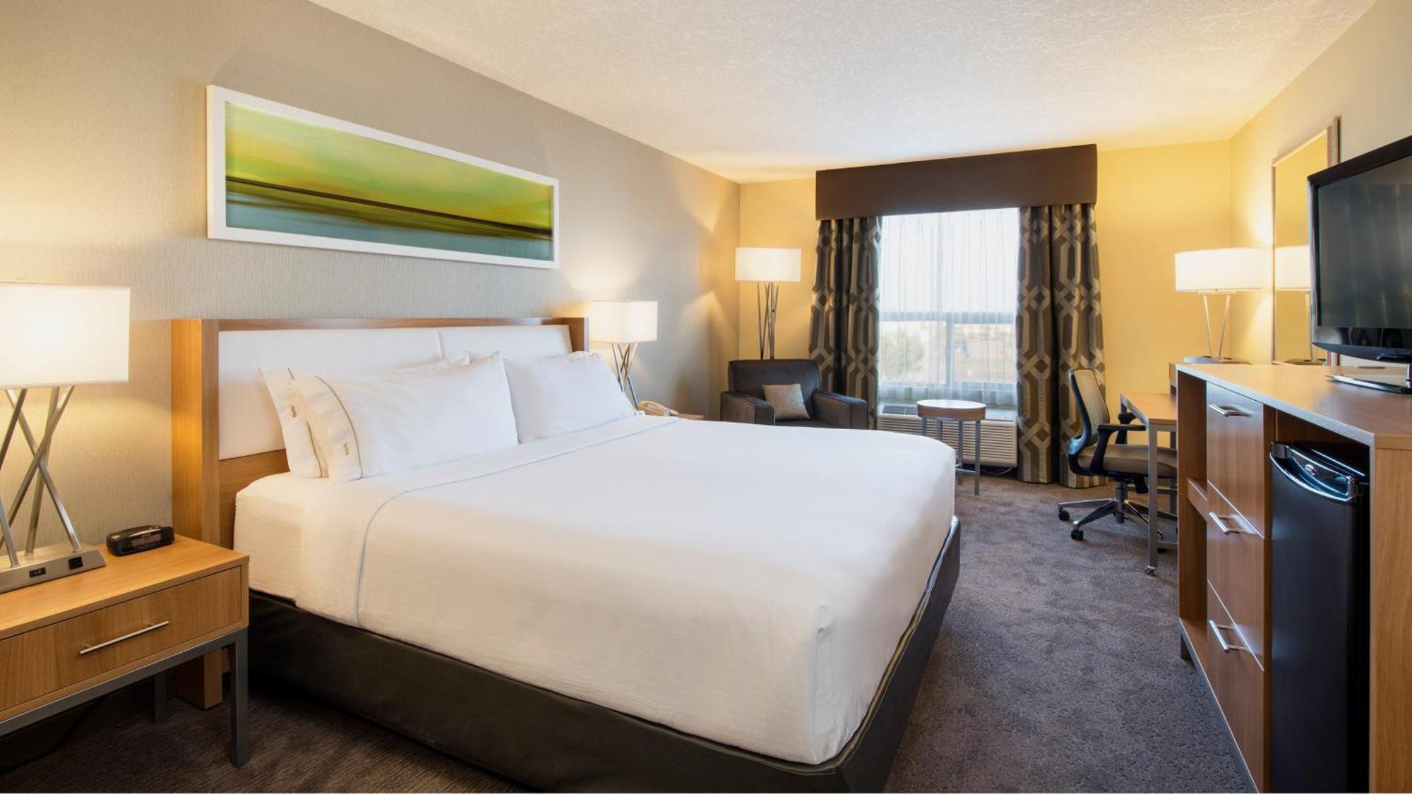 Standard King Room