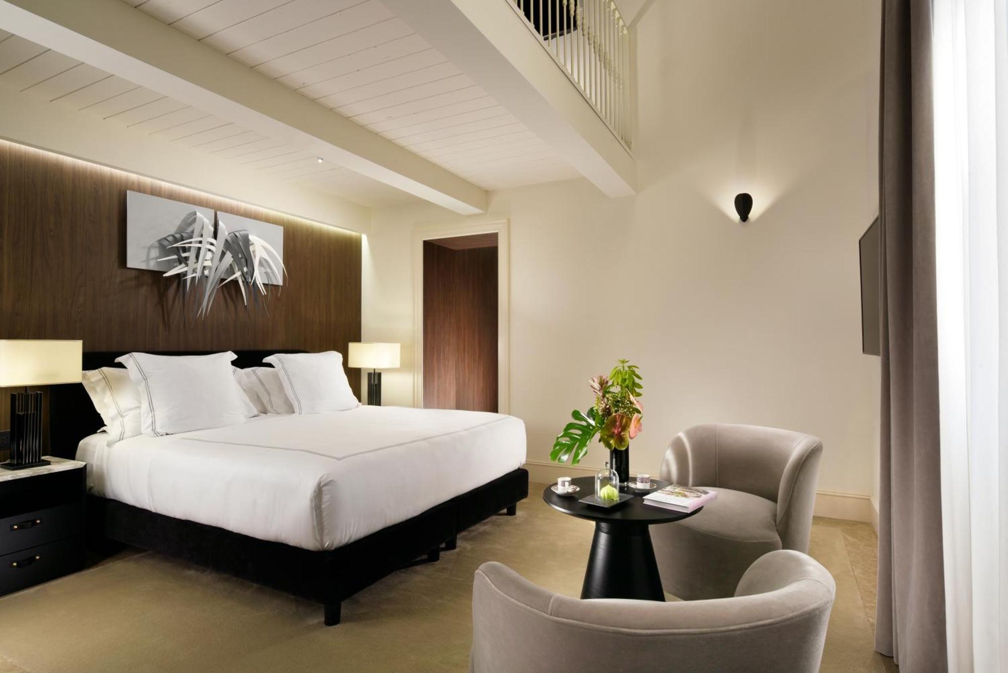 Duplex Room