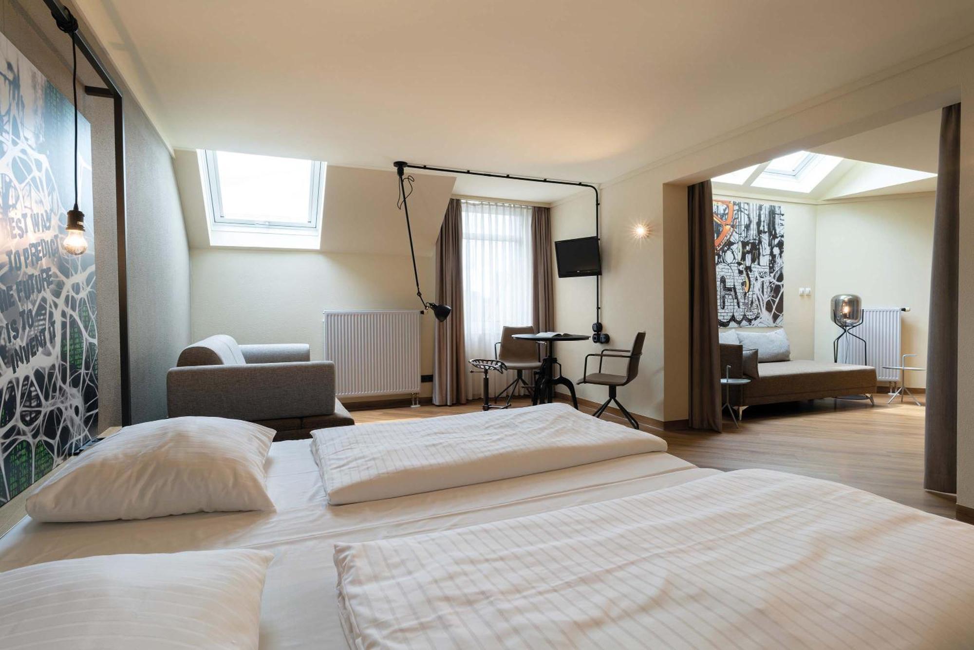 Suite