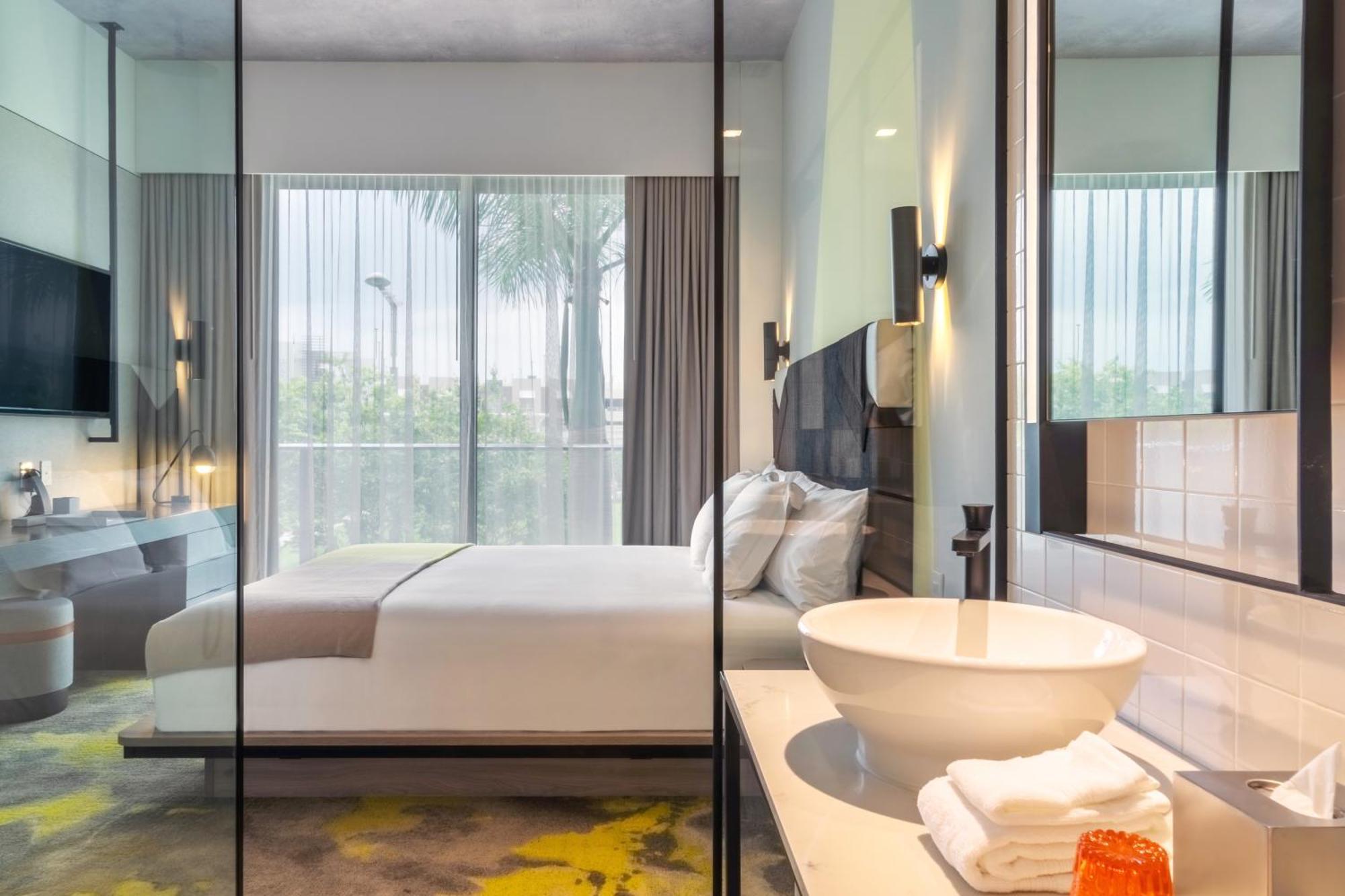 One-Bedroom Suite