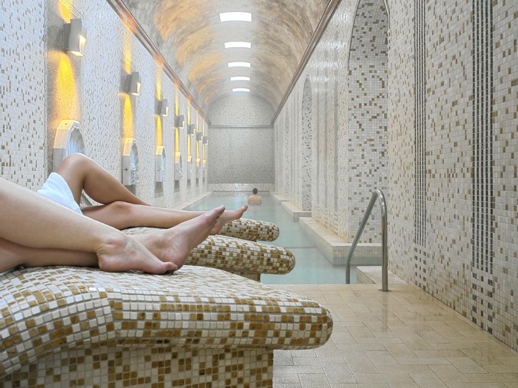 Double or Twin Room Spa Access,239174245:JPEG