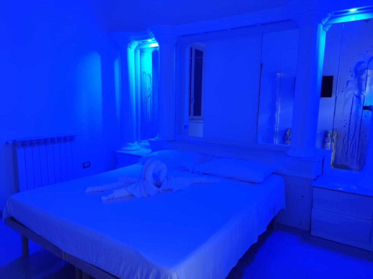 Double Room,1467203576:JPEG
