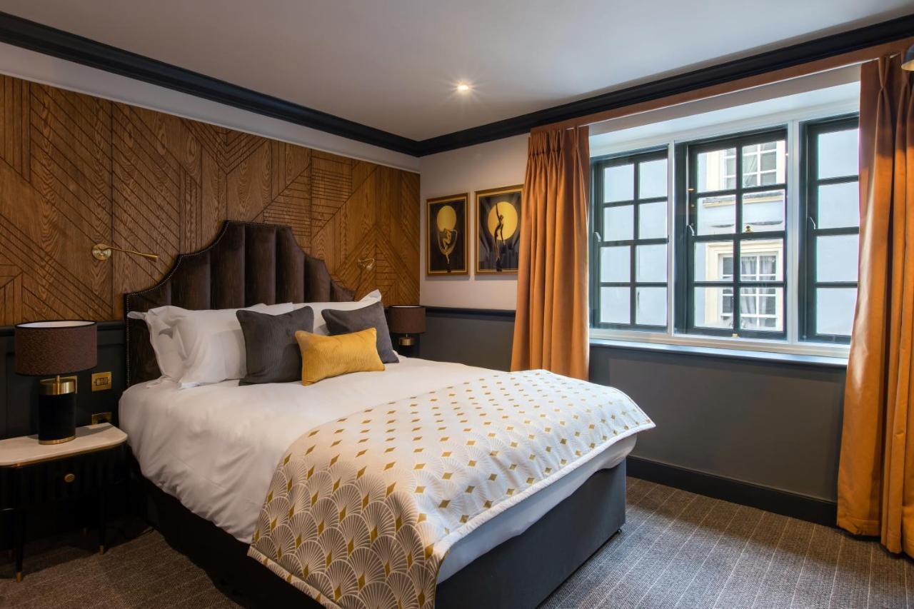 Double Room,1469207483:JPEG