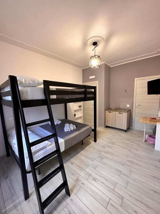 Quadruple Room Private Bathroom