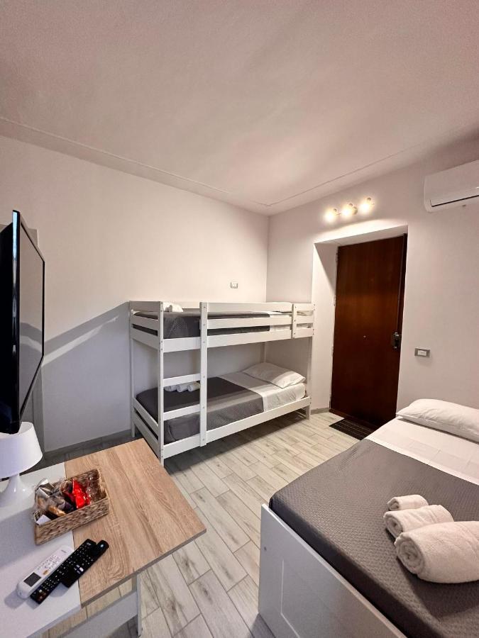 Triple Room Private Bathroom