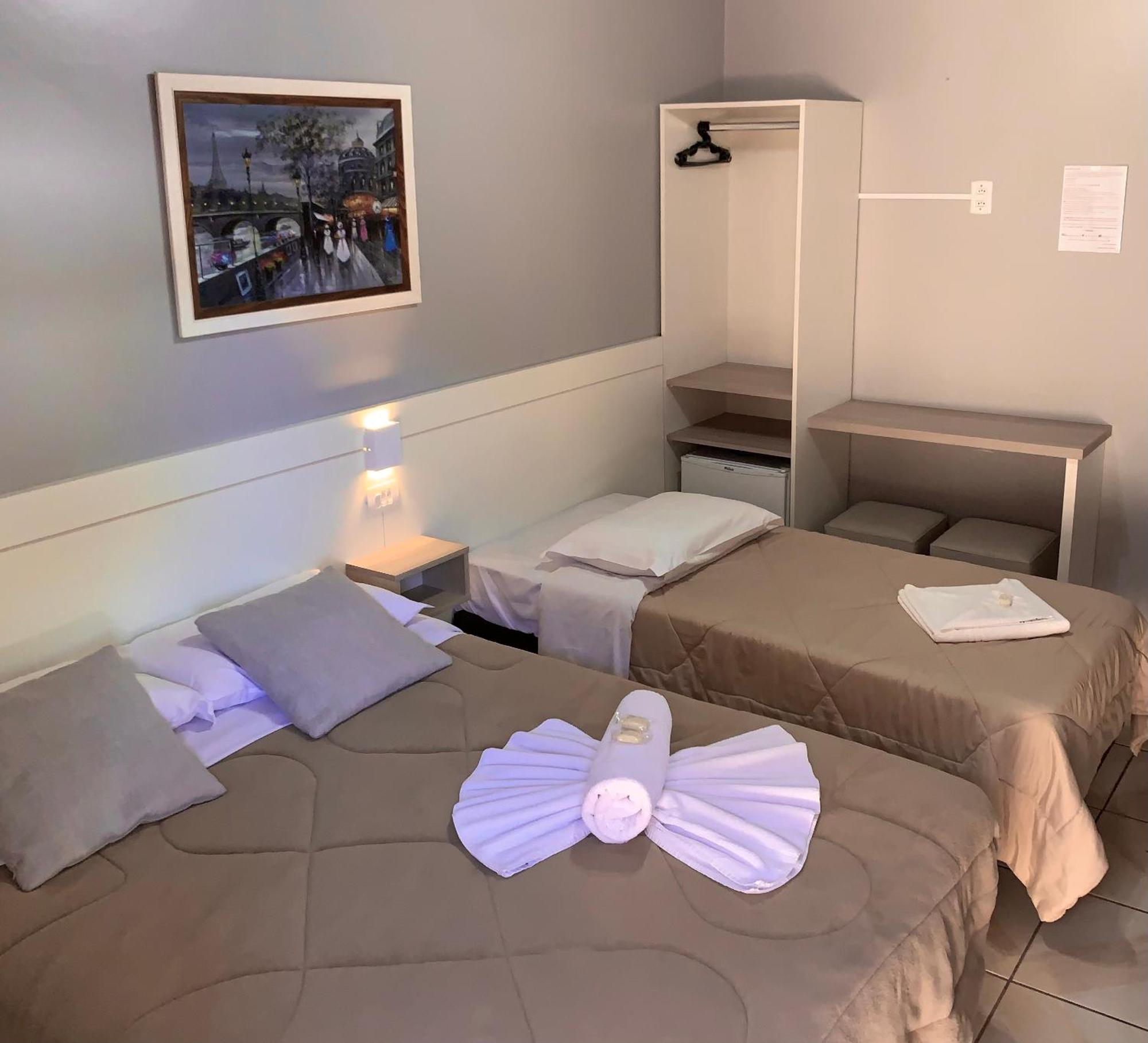 Triple Room