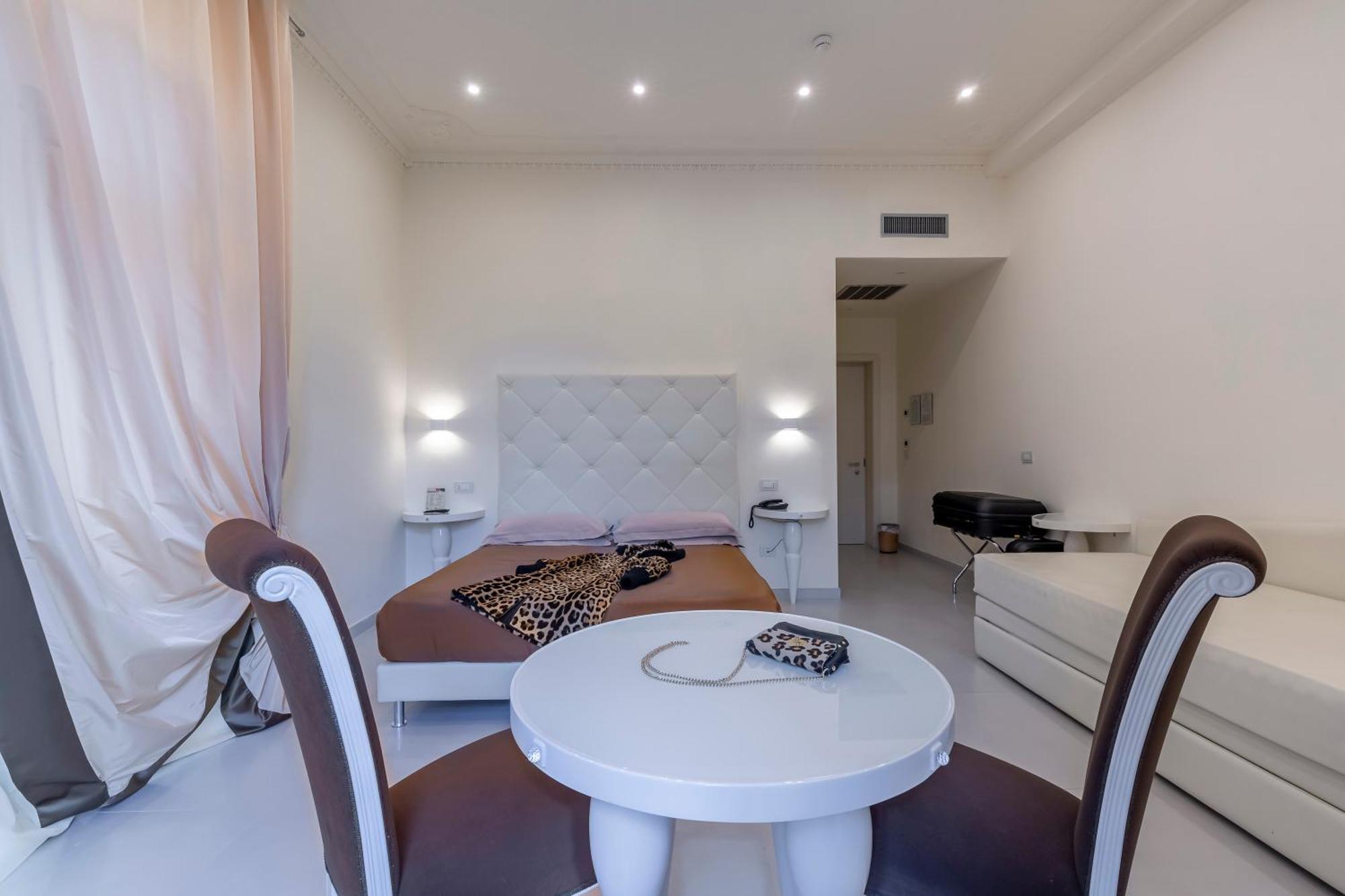 Junior Suite Spa Bath