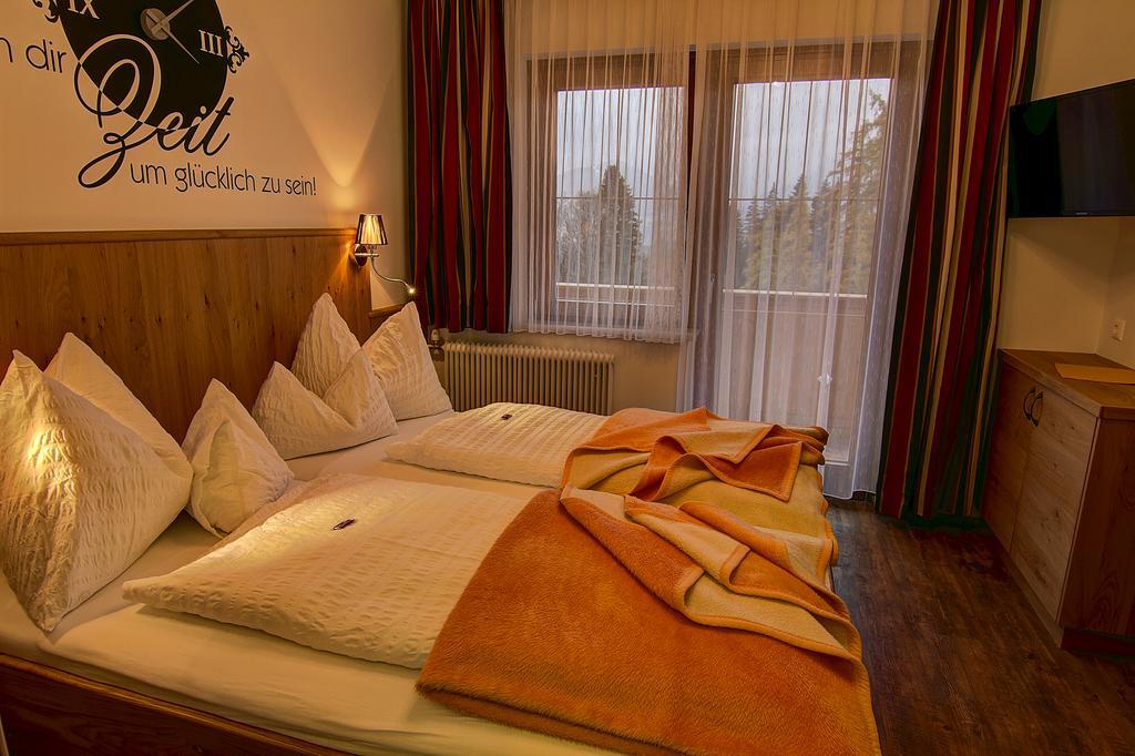 Familienzimmer mit Balkon