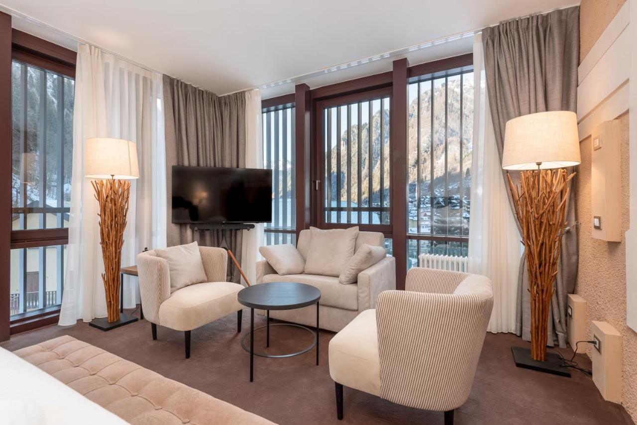 Superior Suite Spa Access,1480515896:JPEG