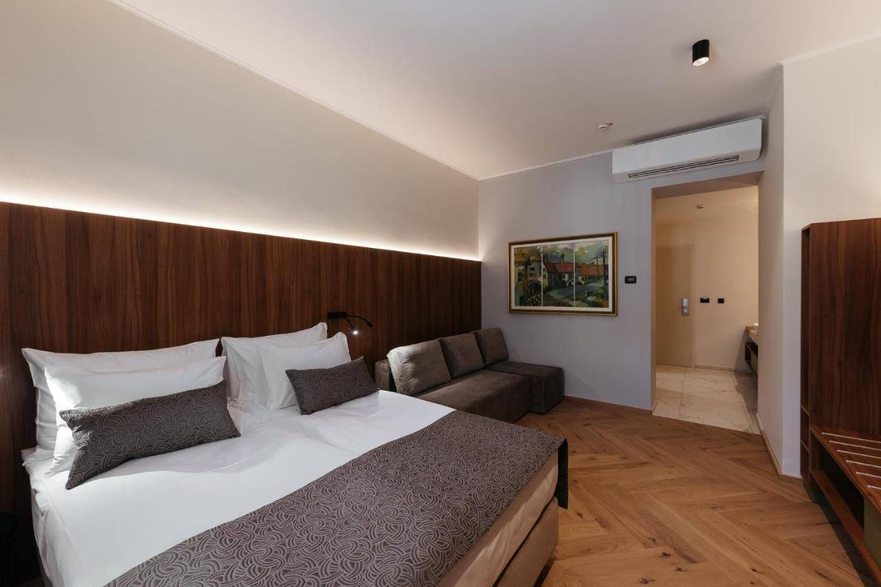 Zimmer mit Queensize-Bett