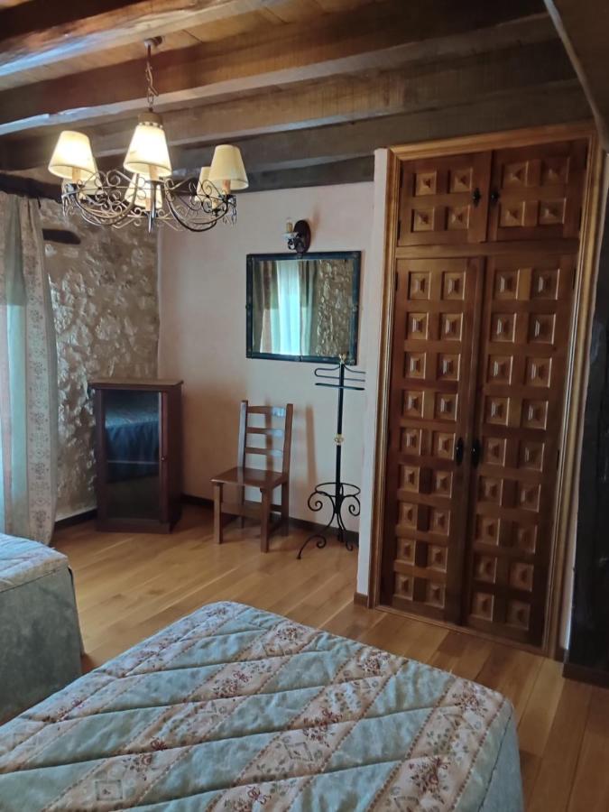 Double or Twin Room,1483245668:JPEG