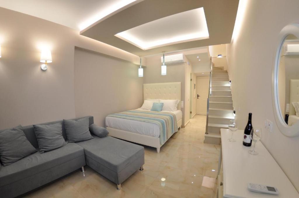 Suite Private Pool,1483527857:JPEG