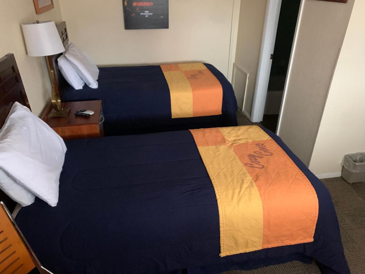 Double or Twin Room with Balcony
