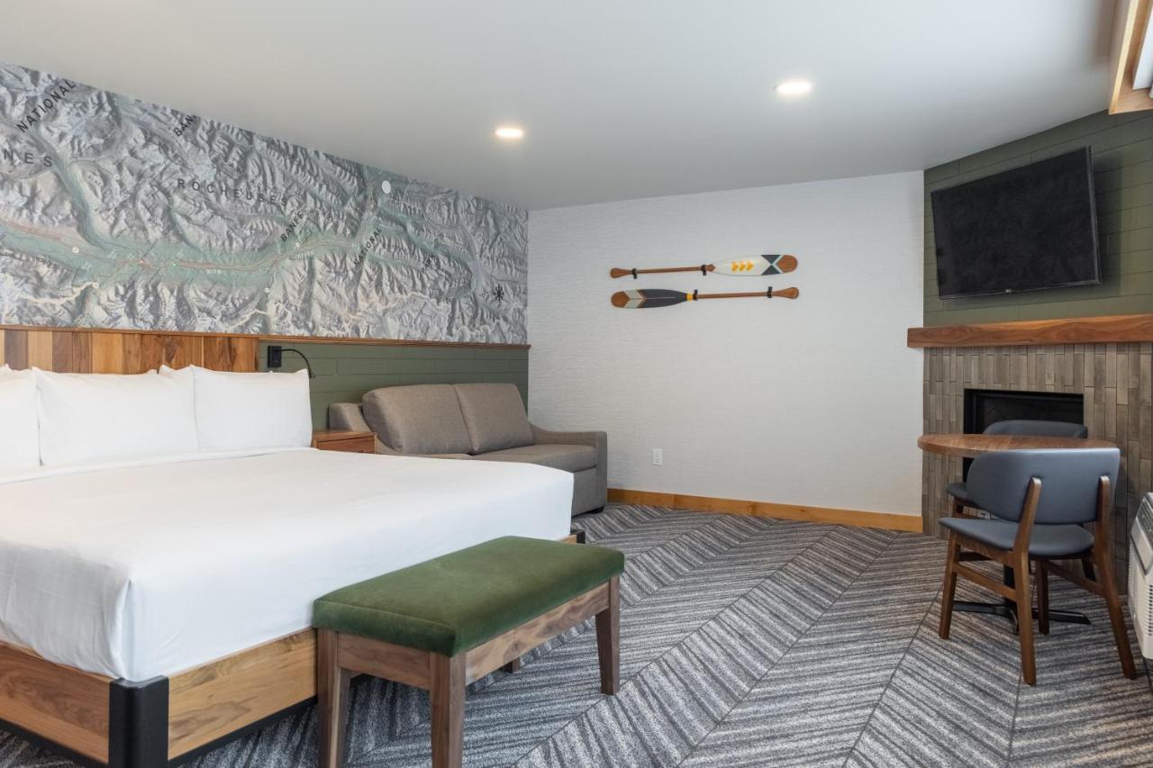 Superior King Suite