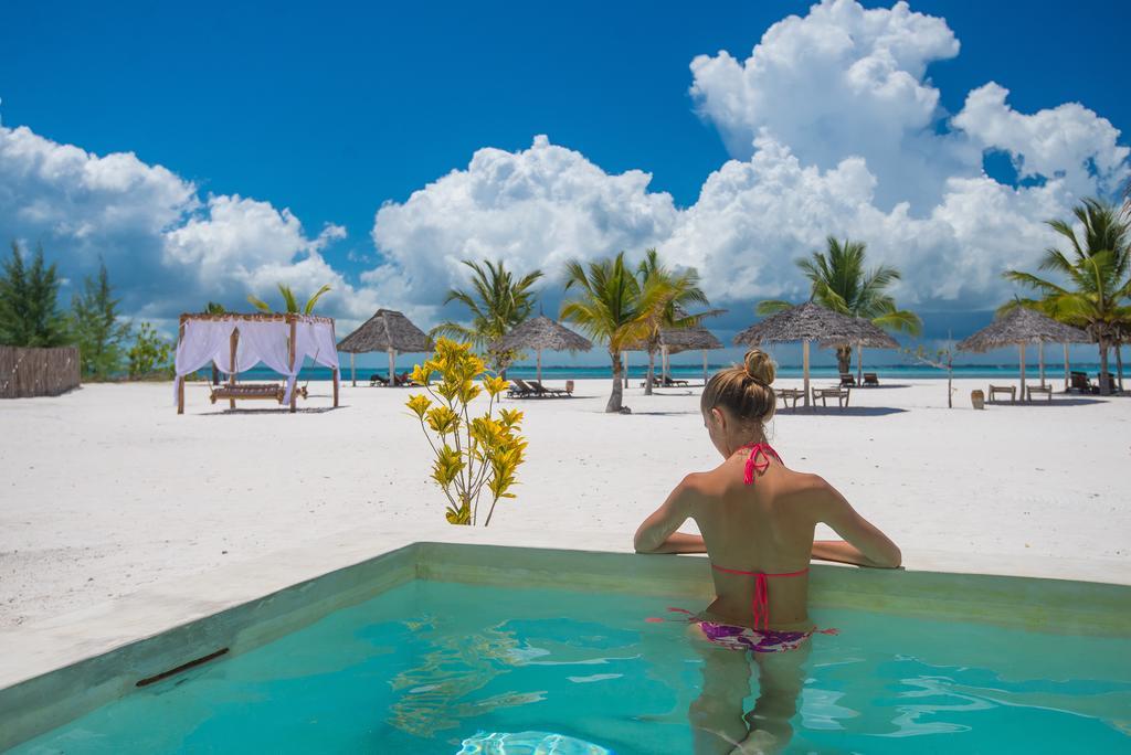 One Bedroom Beachfront Bungalow