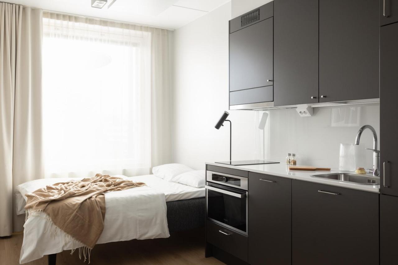Compact-studio upper floors