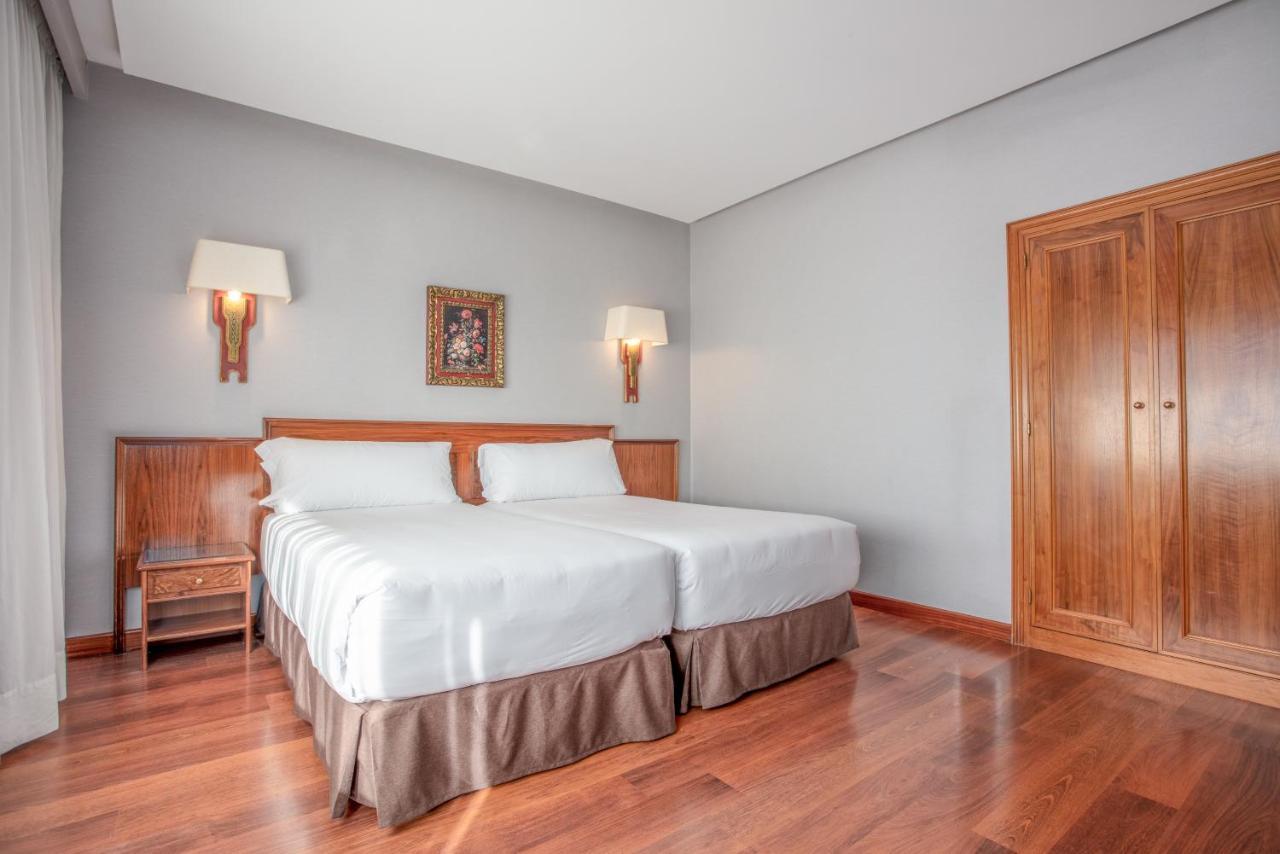 Quarto Twin