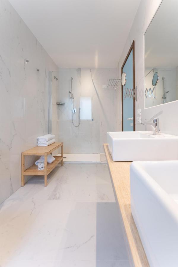 Junior Suite with Balcony and Sea View