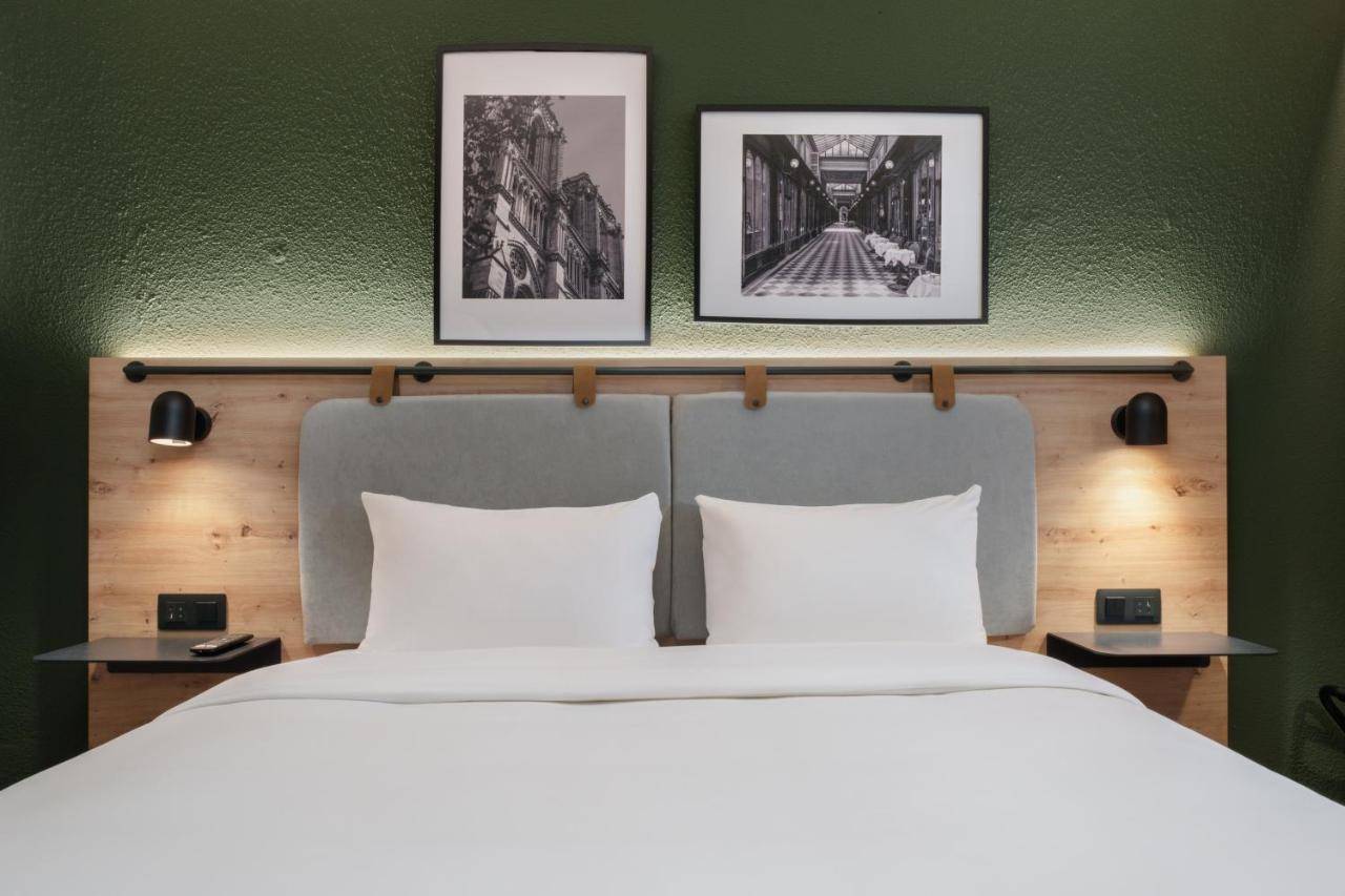 Standard Room 1 Queen Bed,1498505293:JPEG