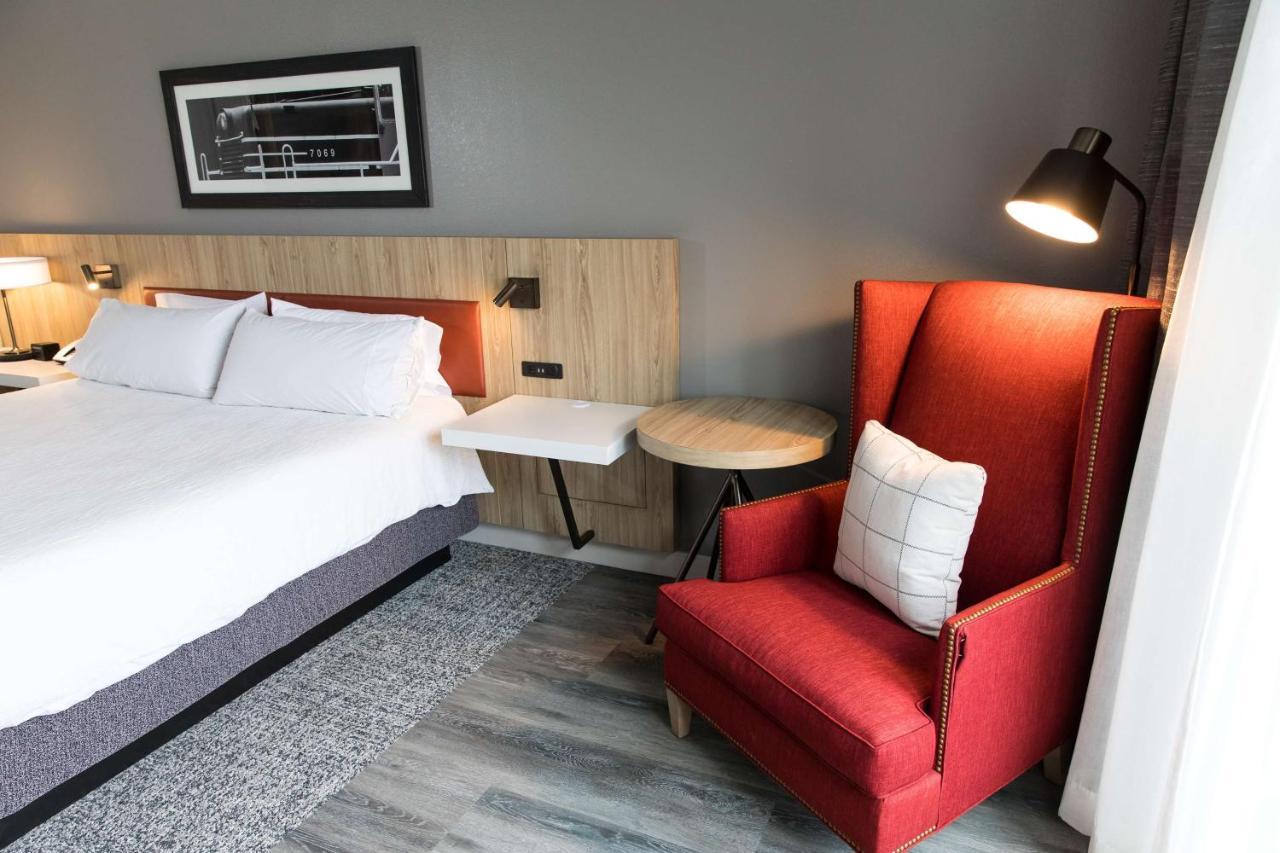 Junior King Room
