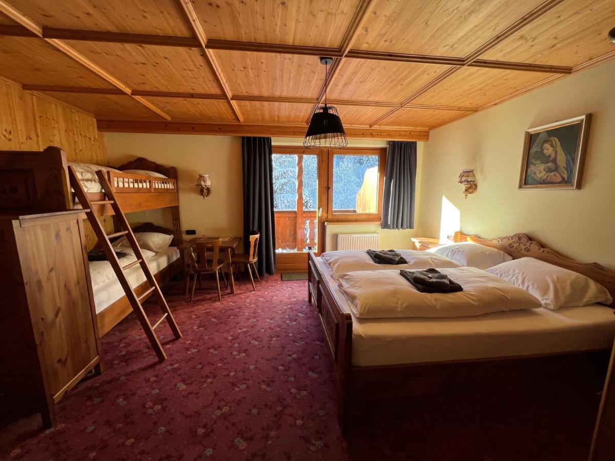 Quadruple Room Balcony,1595400050:JPEG