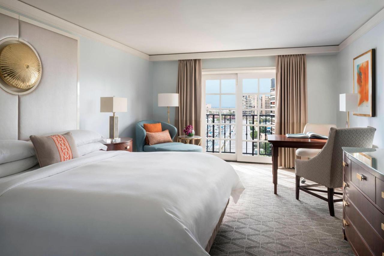 Guest Room with King Bed