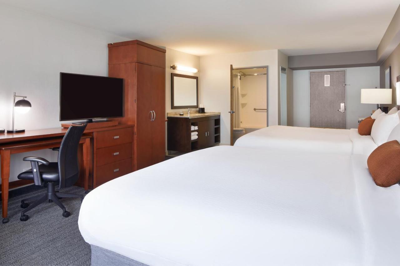 Room Two King Beds