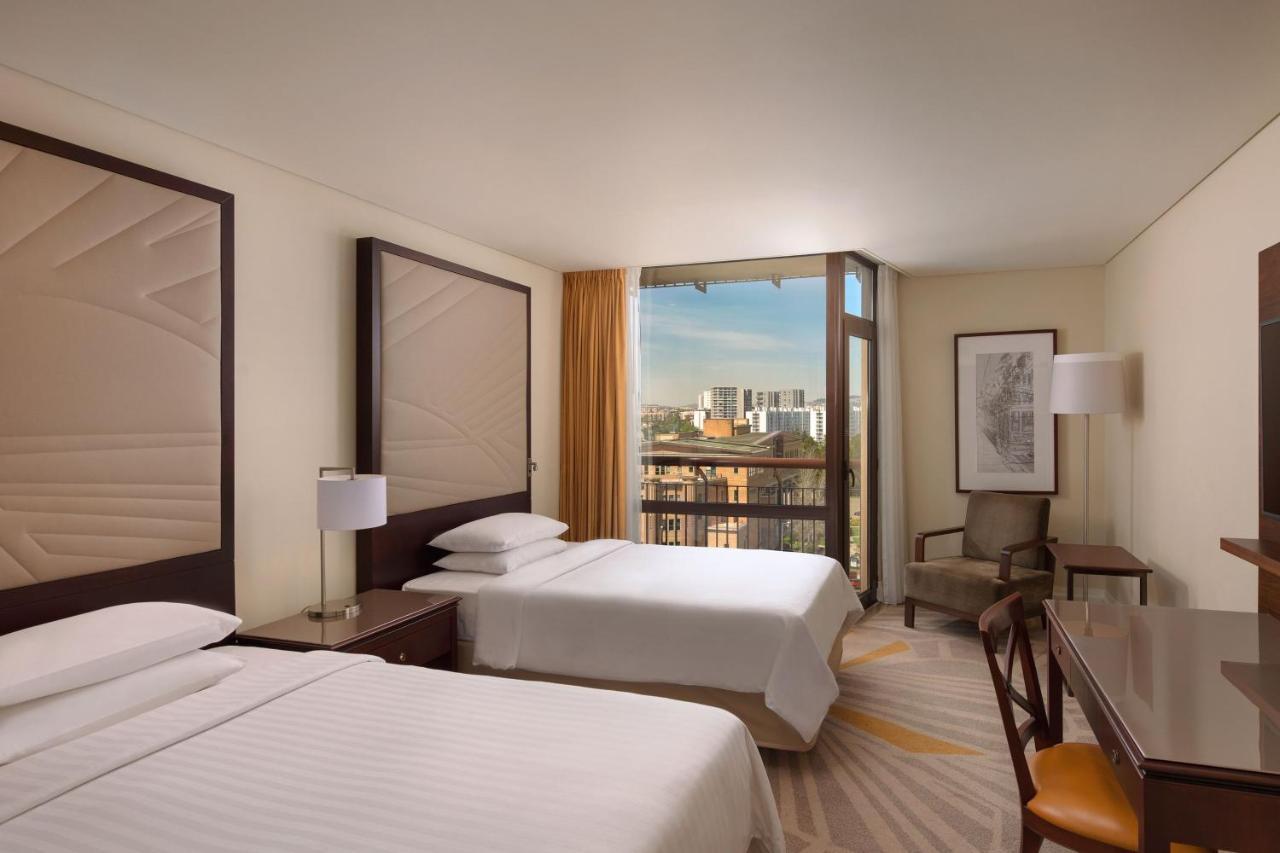 Pool View Twin Guest room 2 Twin or Single Beds Pool view