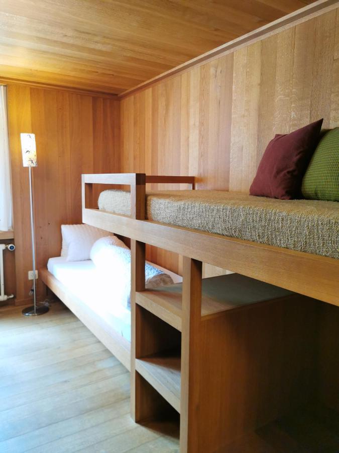 Small Single Room,1498689460:JPEG