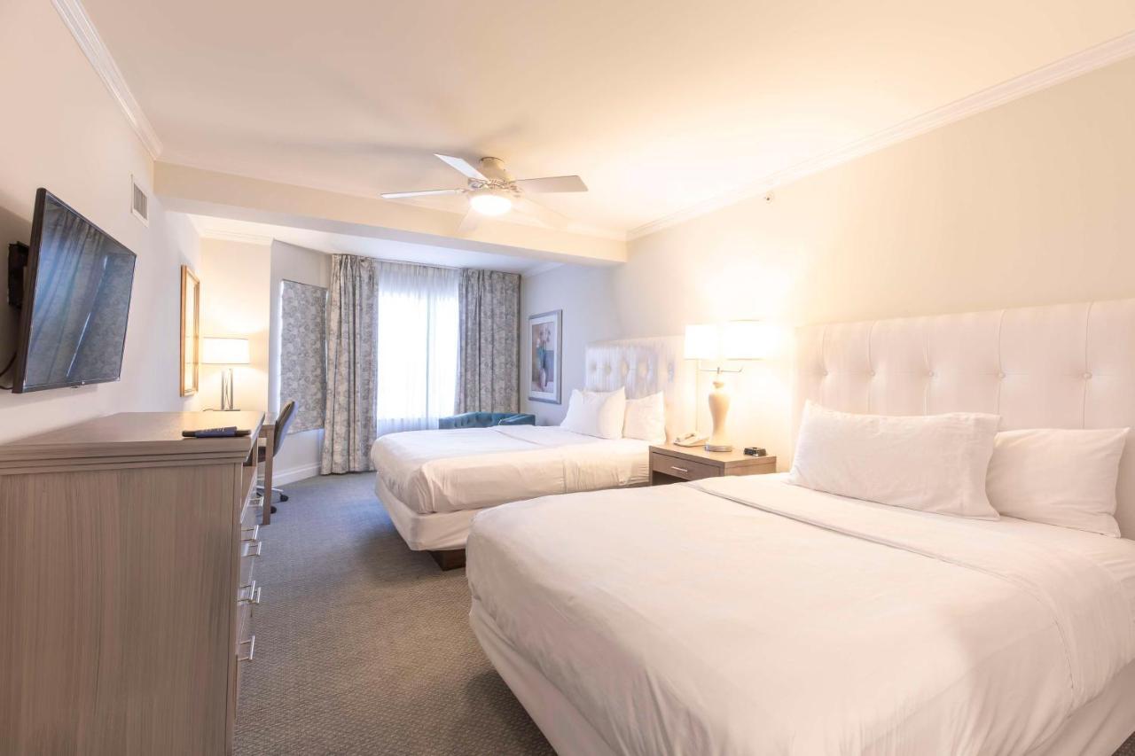 One-Bedroom Suite with Two Queen Beds and Sofa Bed