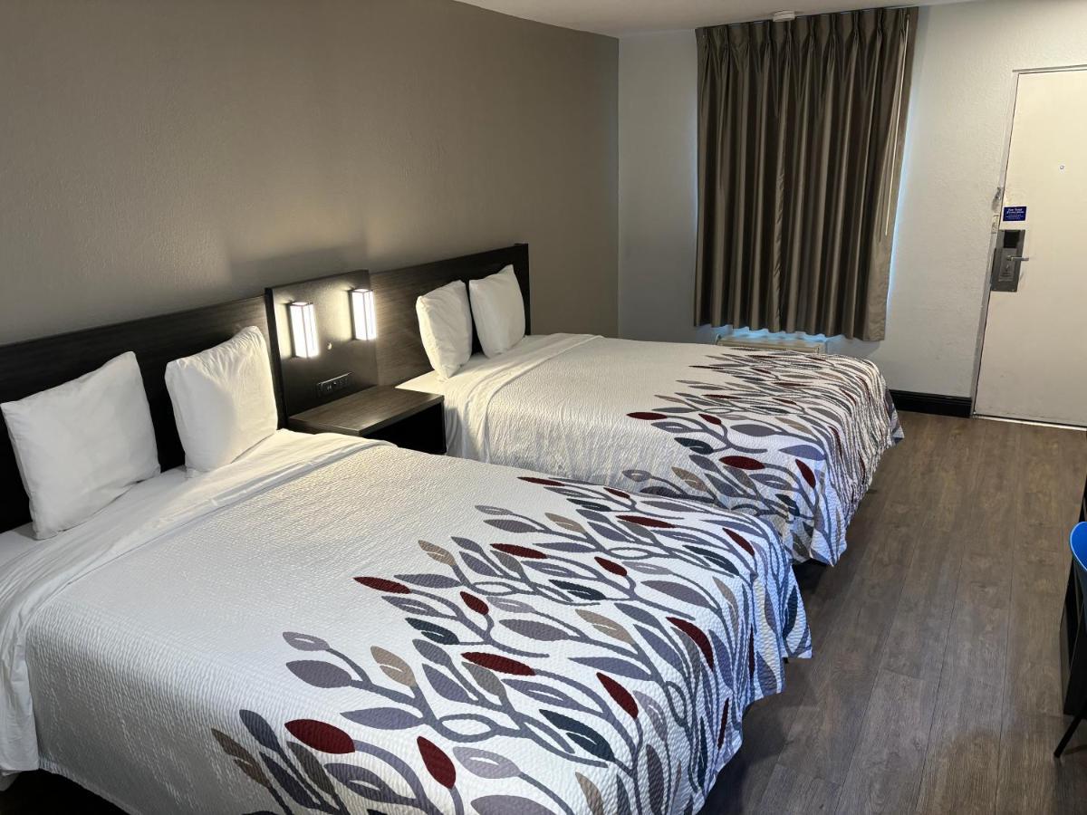 Deluxe Room Two Double Beds Non-Smoking