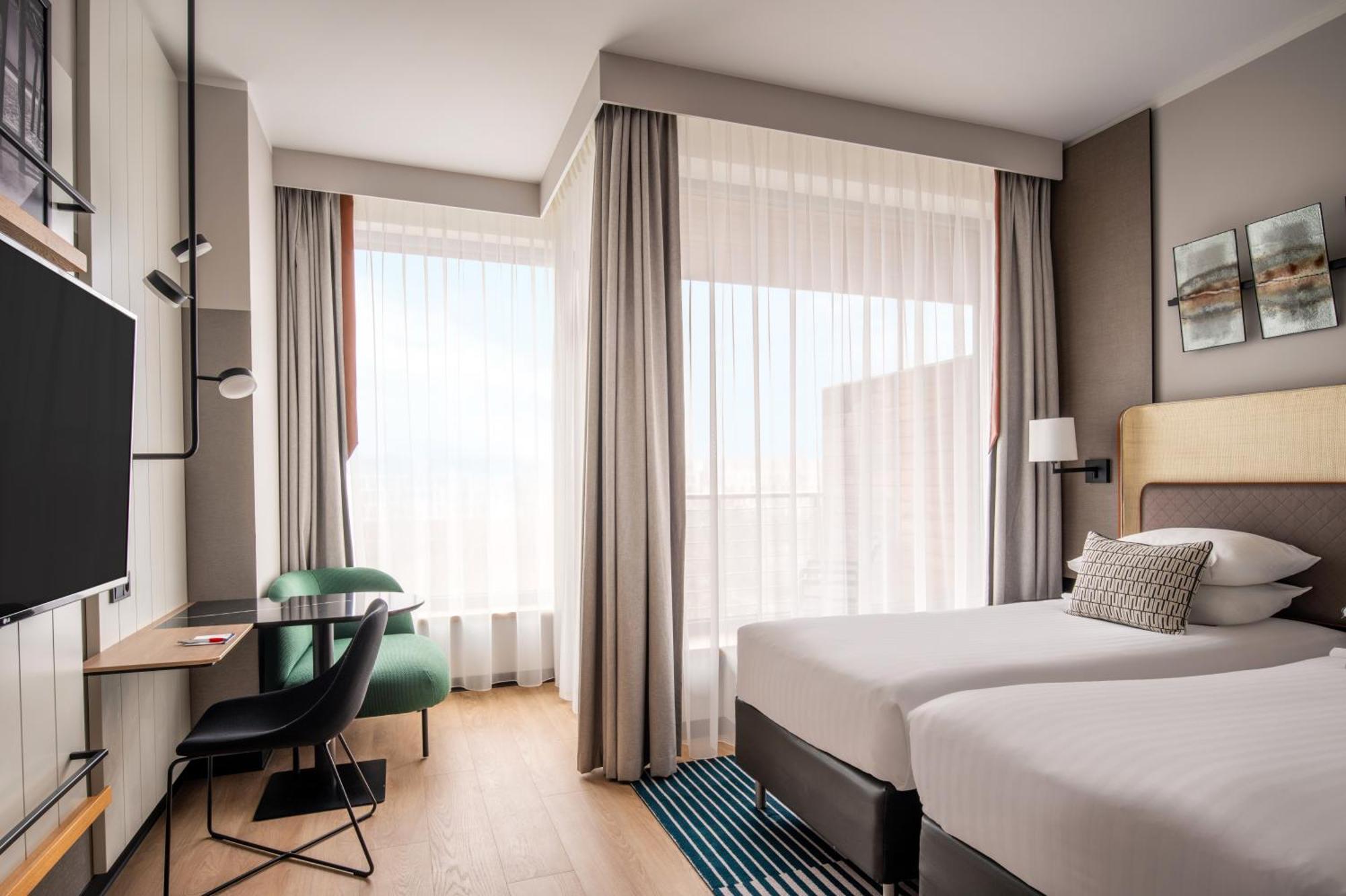 Standard Twin Room with Balcony