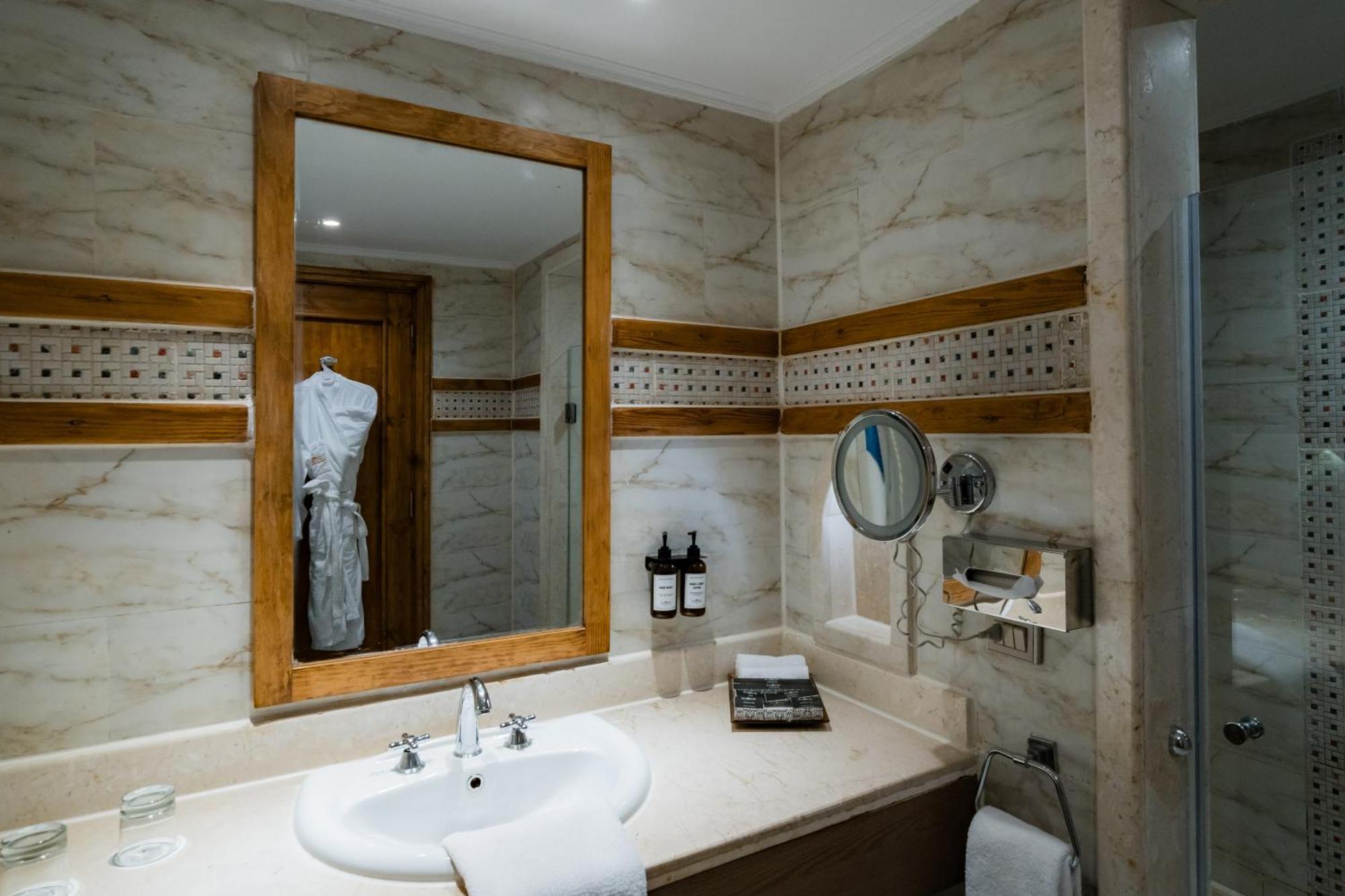Quarto Deluxe - Apenas Egípcios e Residentes