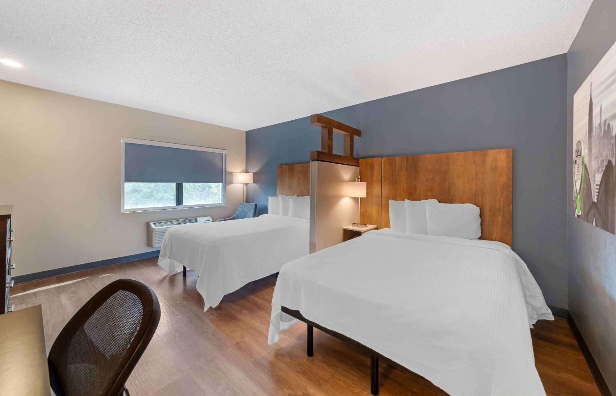 Superior Studio 2 Double Beds Non-Smoking