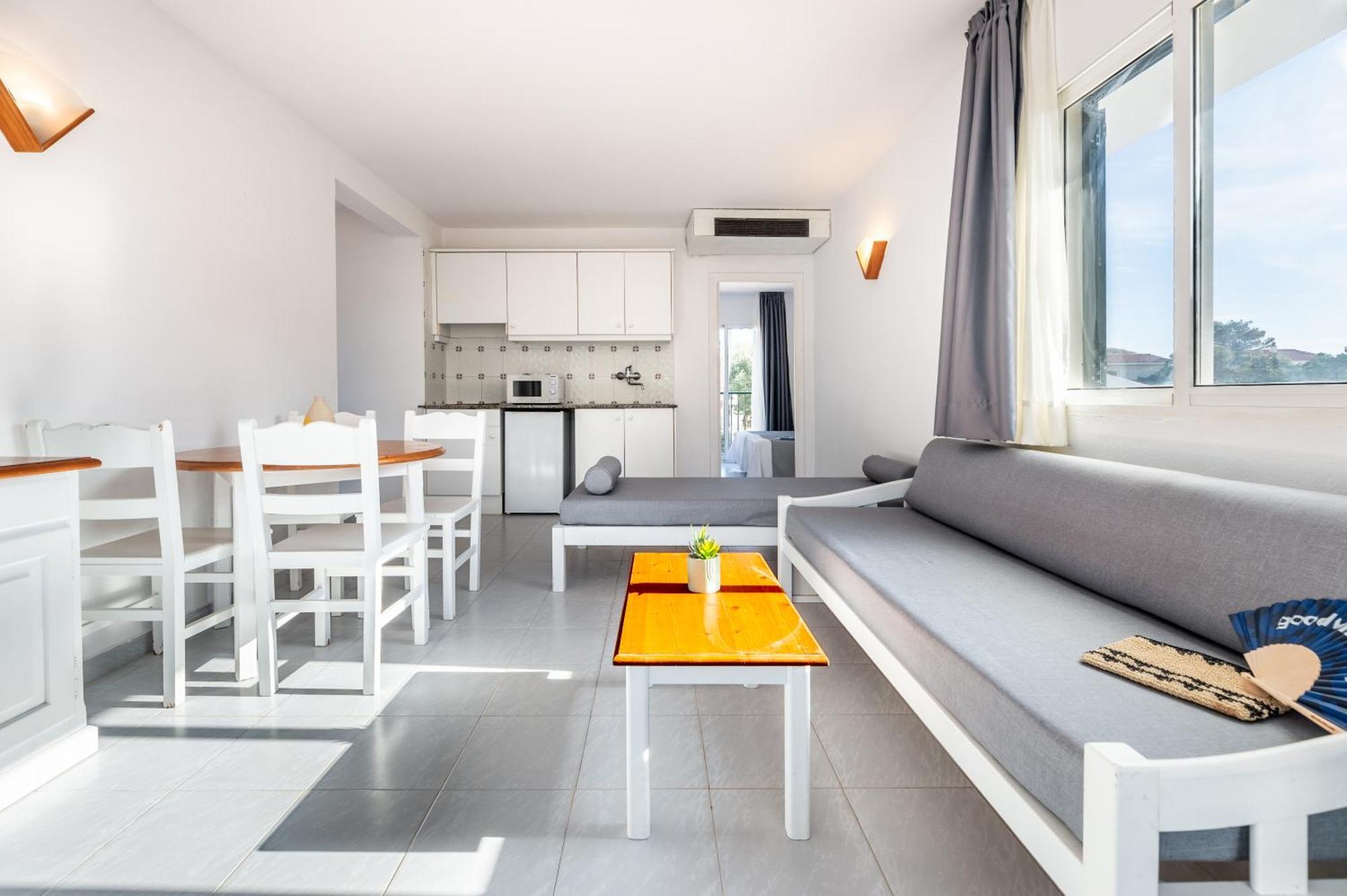Apartamento com 2 Quartos