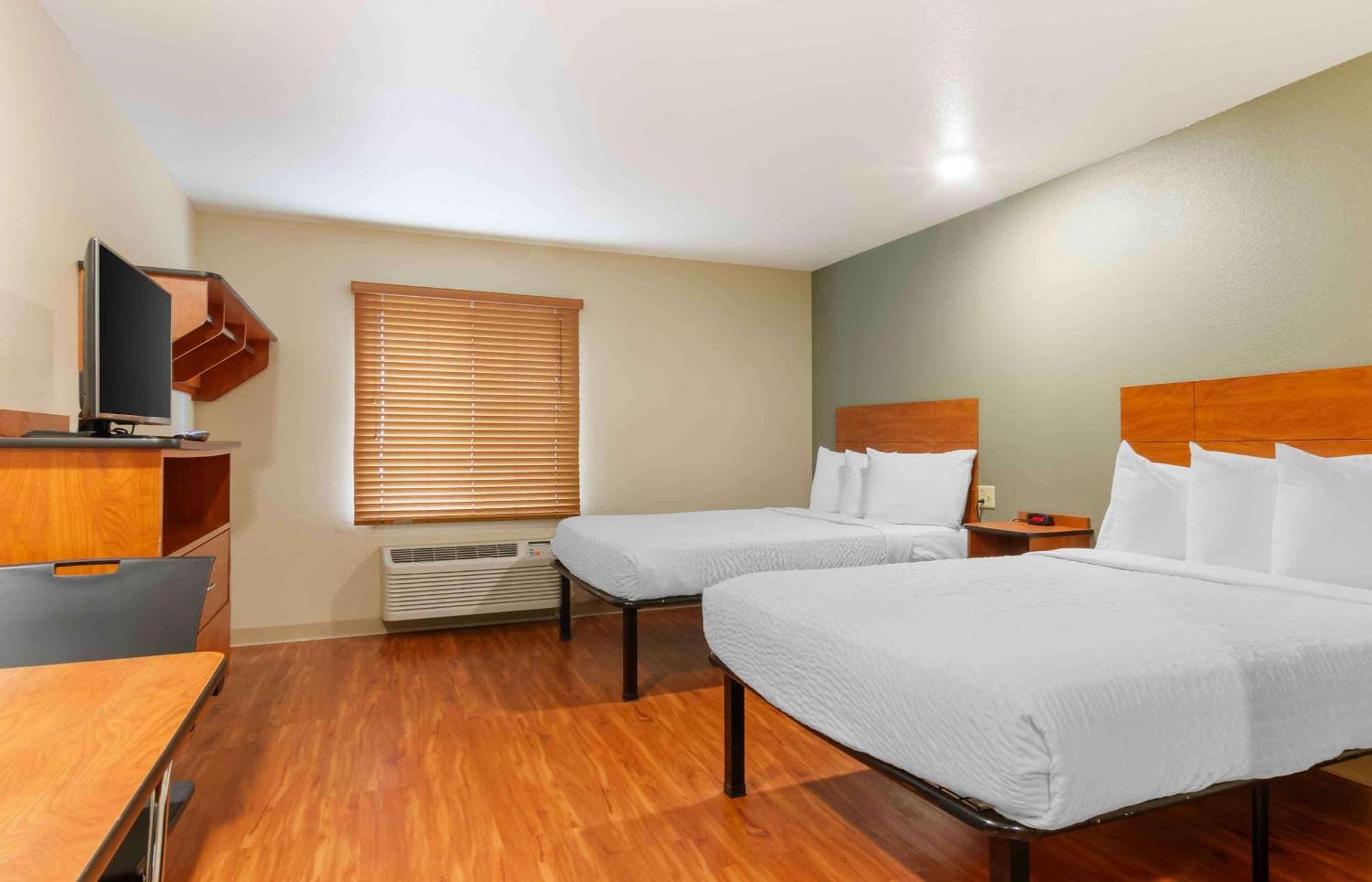 Double Room with Two Double Beds - Non-Smoking