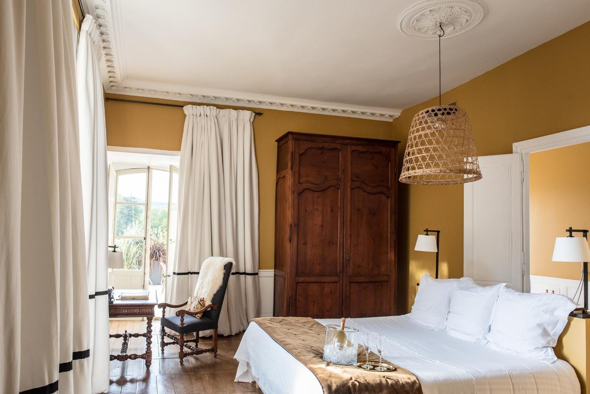 Deluxe Double Room with Terrace