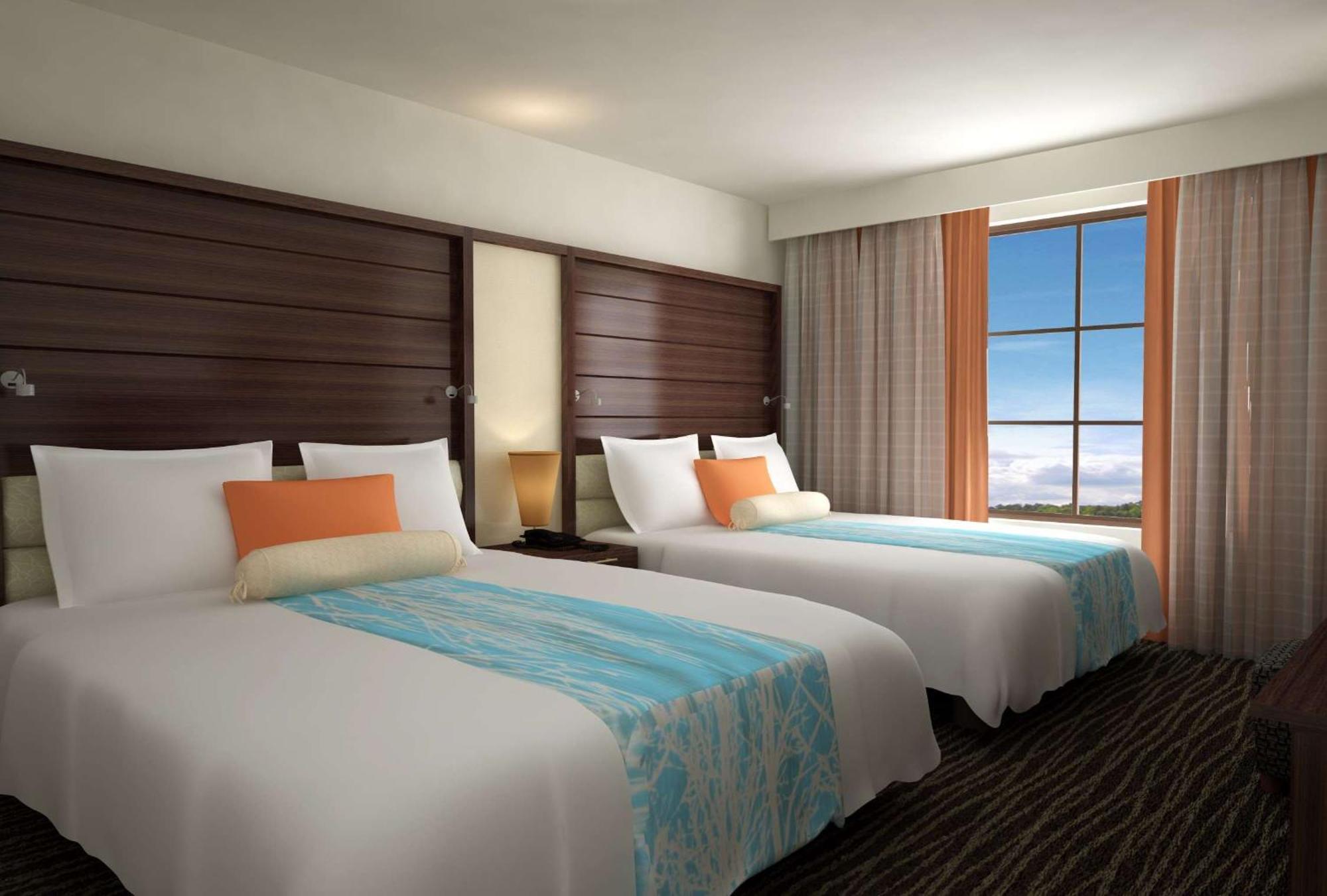 One-Bedroom Queen Suite Non-Smoking