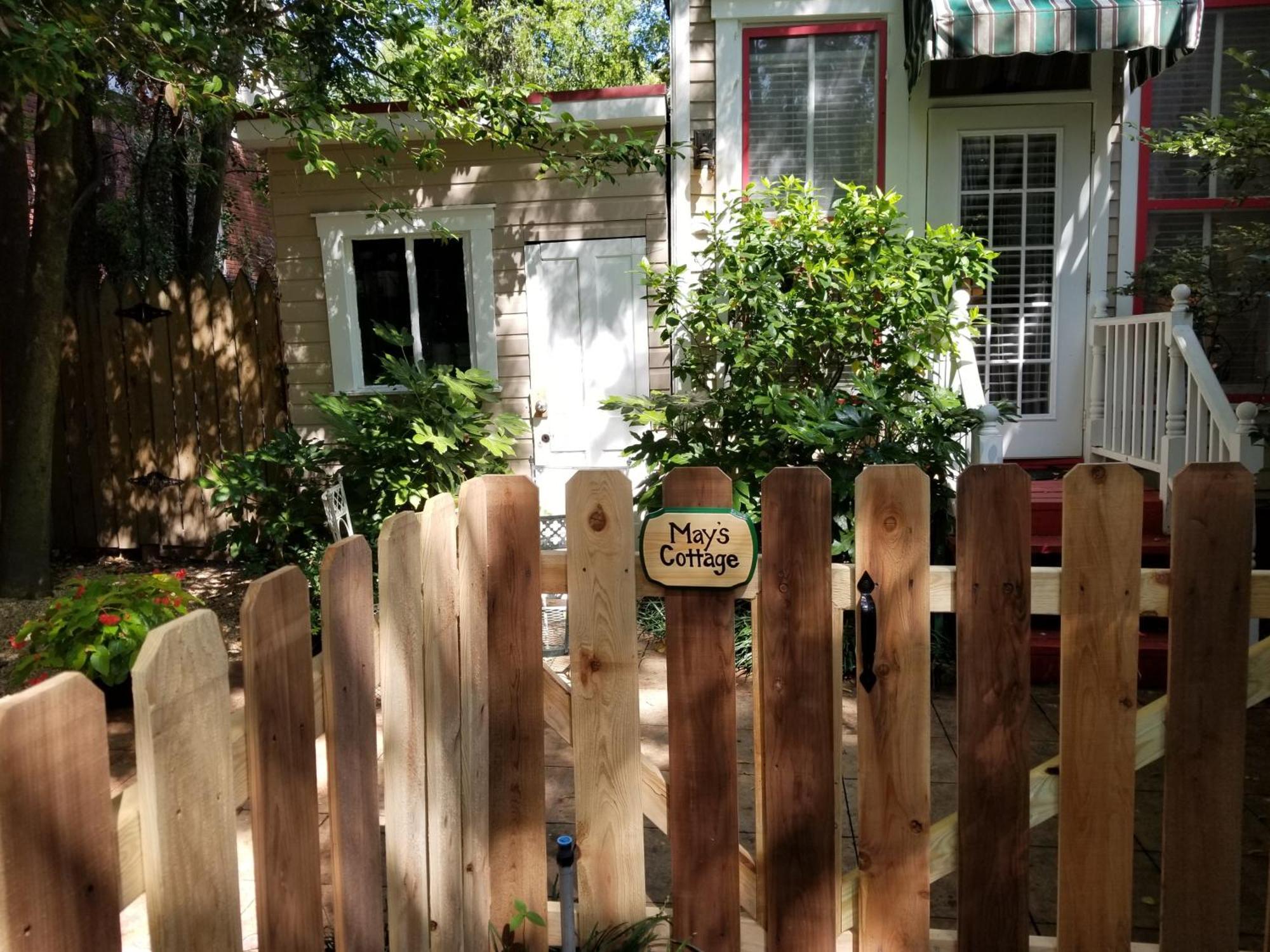 Cottage,1025177827:JPEG