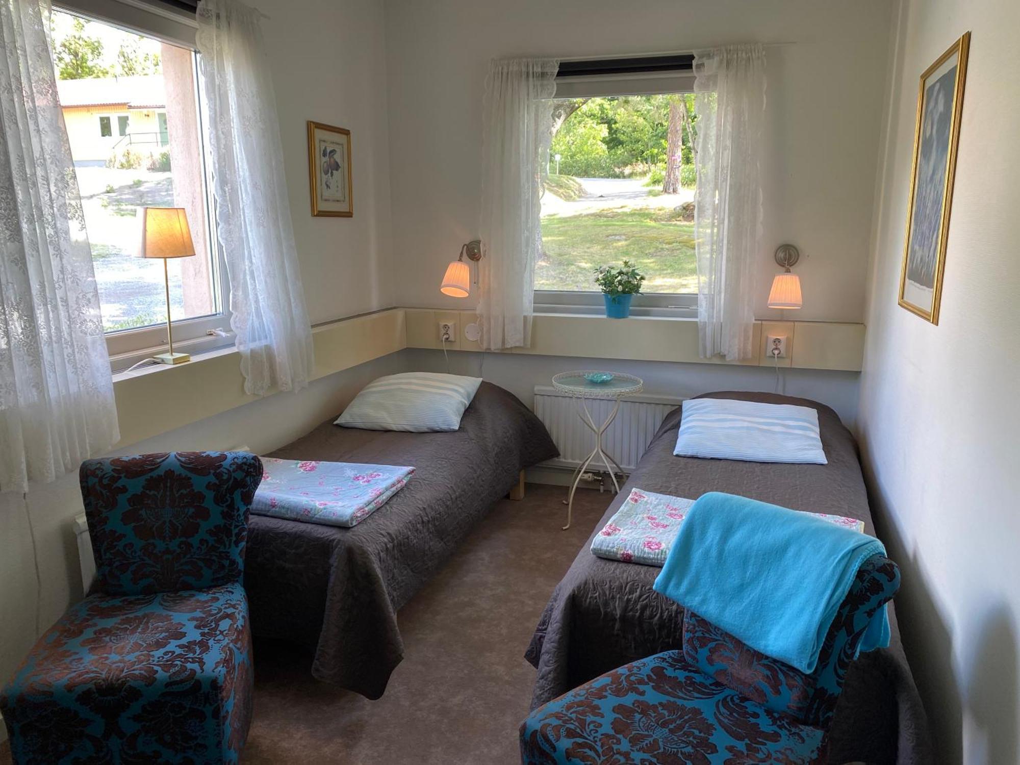 Double Room with Shared Bathroom
