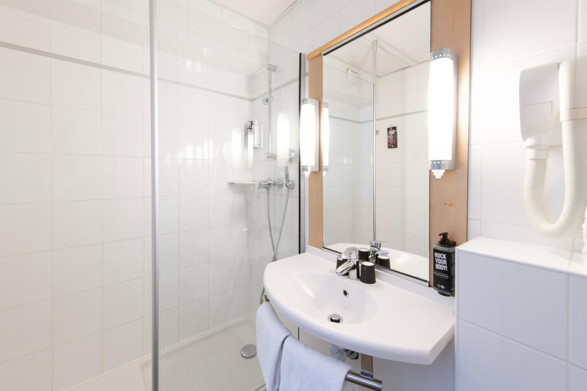 Standard Double Room,1772116098:JPEG