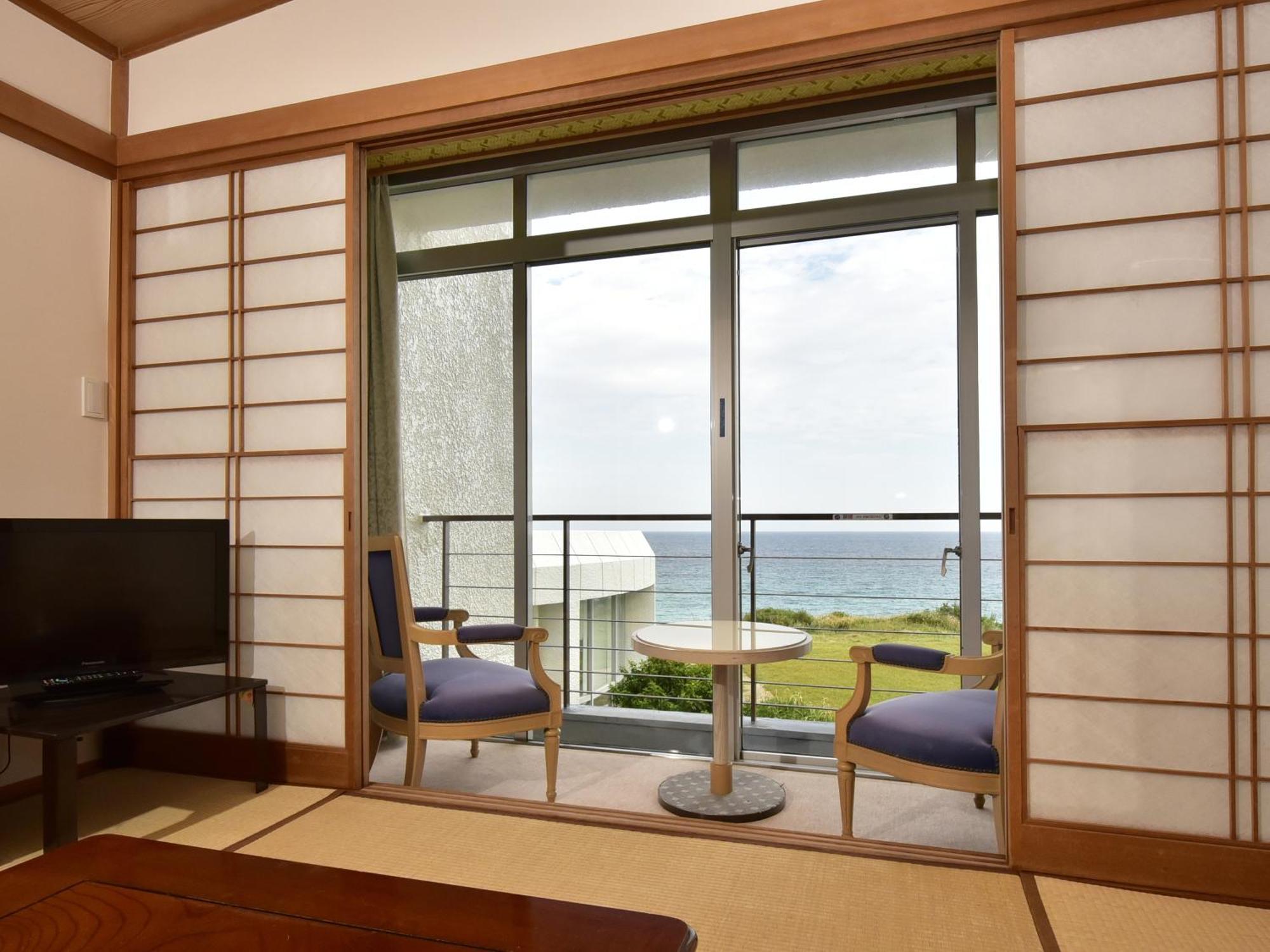 Japanese-Style Quadruple Room