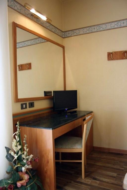 Double or Twin Room,30656048:JPEG