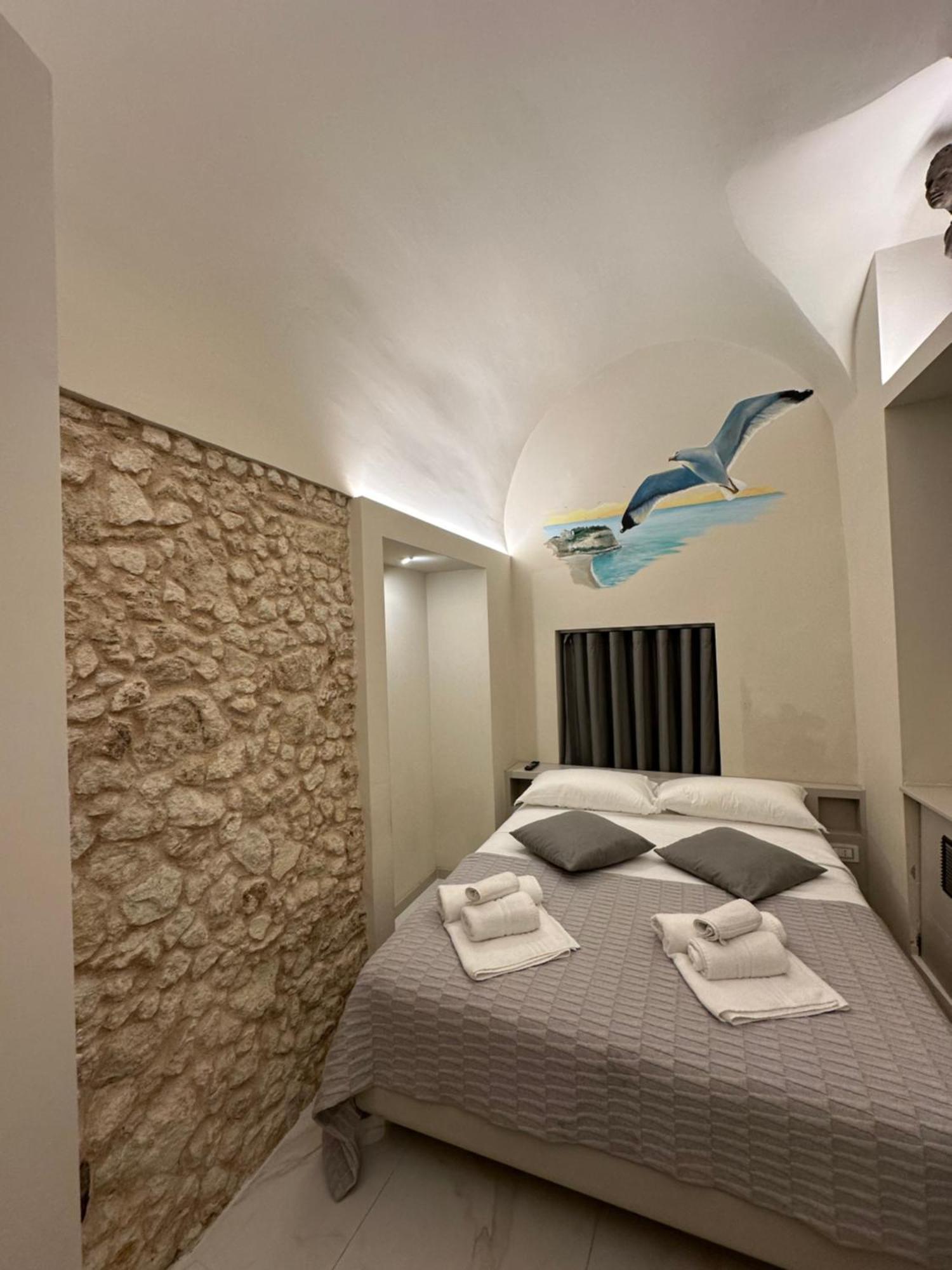 Standard Double Room,1504845685:JPEG