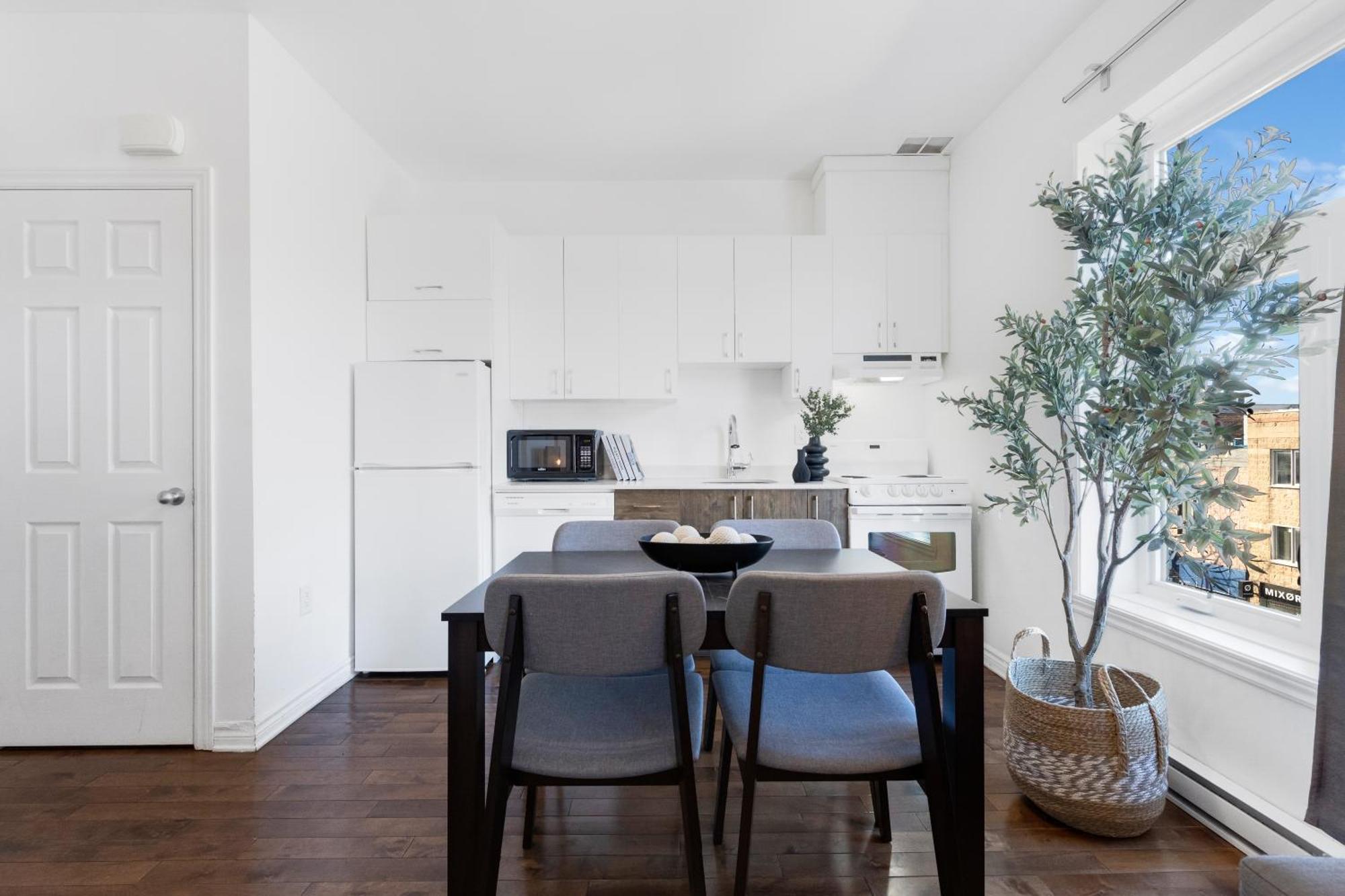 Studio Apartment Balcony