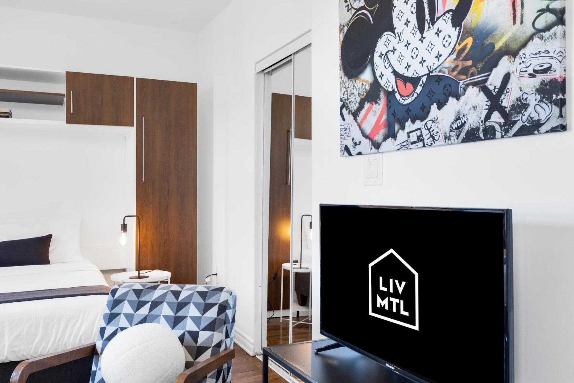 Studio Apartment Balcony