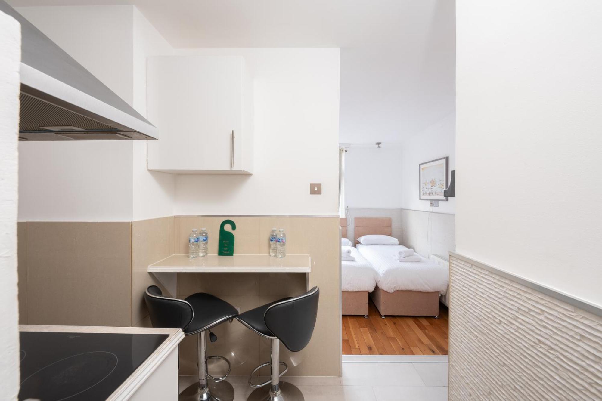 Super Family Apartments