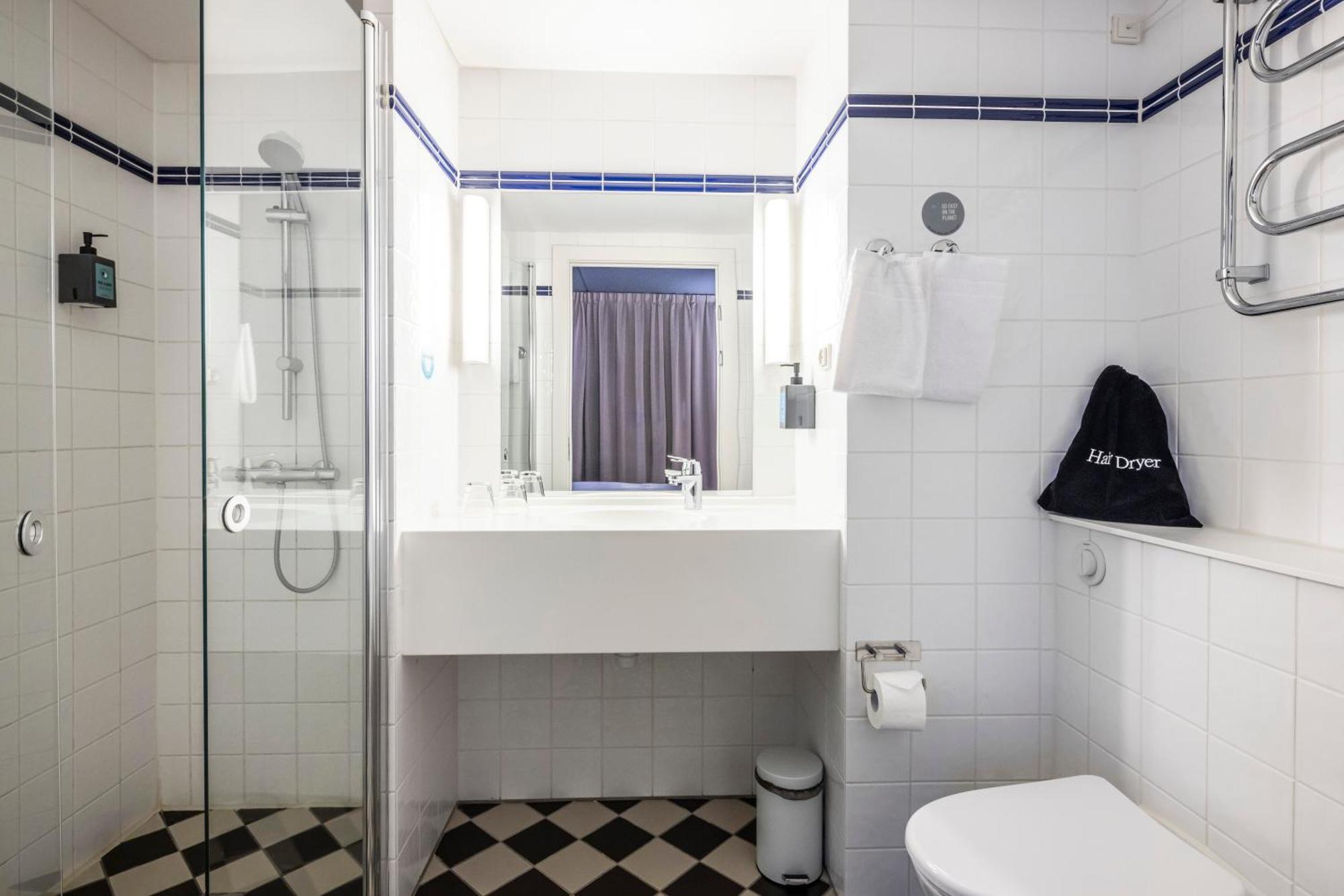 Superior Double Room,1516323460:JPEG