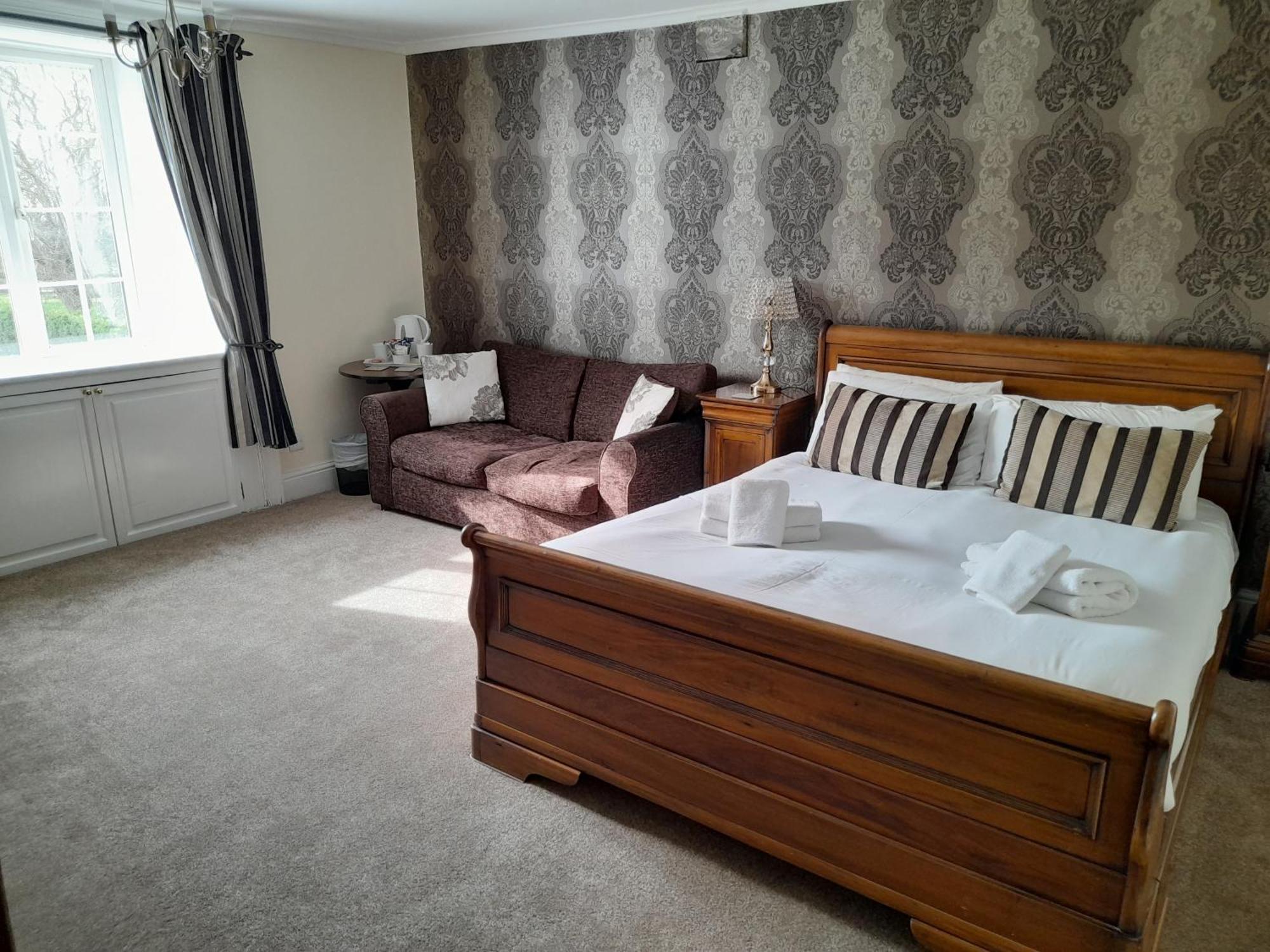 Main Lodge - Superior Double with Garden View